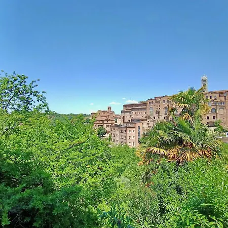 Casa Del Bravo - Camera Signorile '800 Sugli Antichi Orti Senesi Pensjonat *